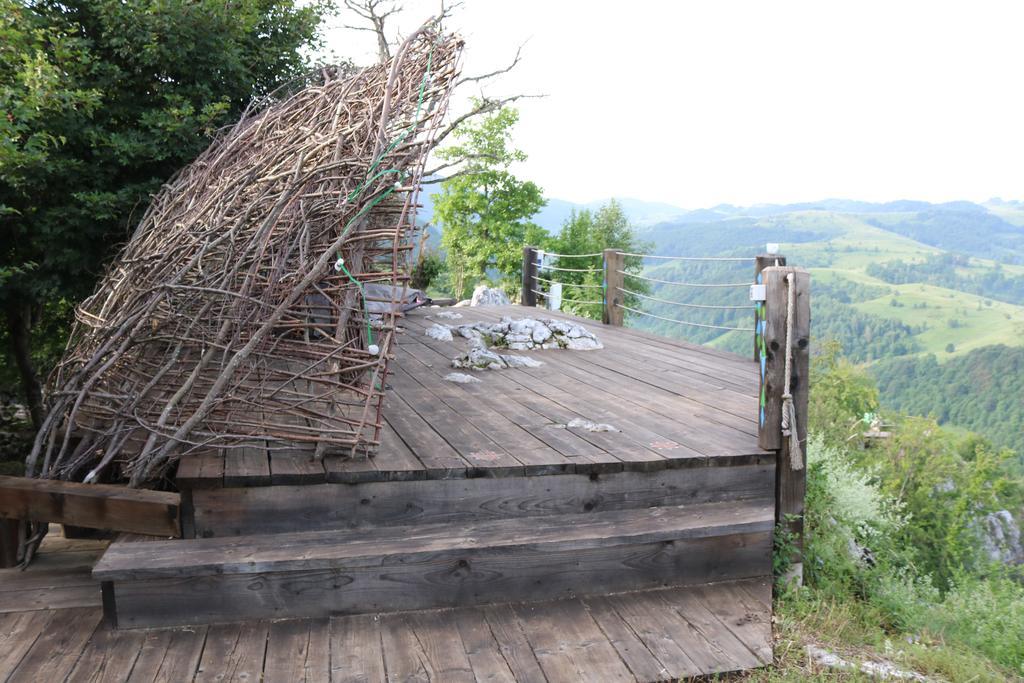 מלון Sălciua de Jos Raven'S Nest מראה חיצוני תמונה